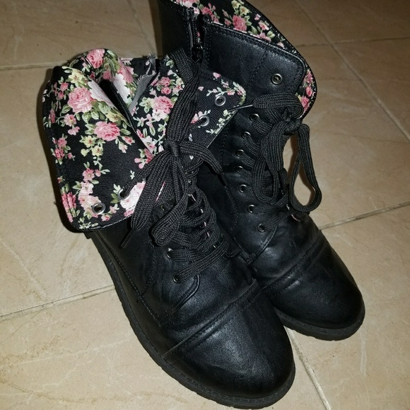 combat boots size 11